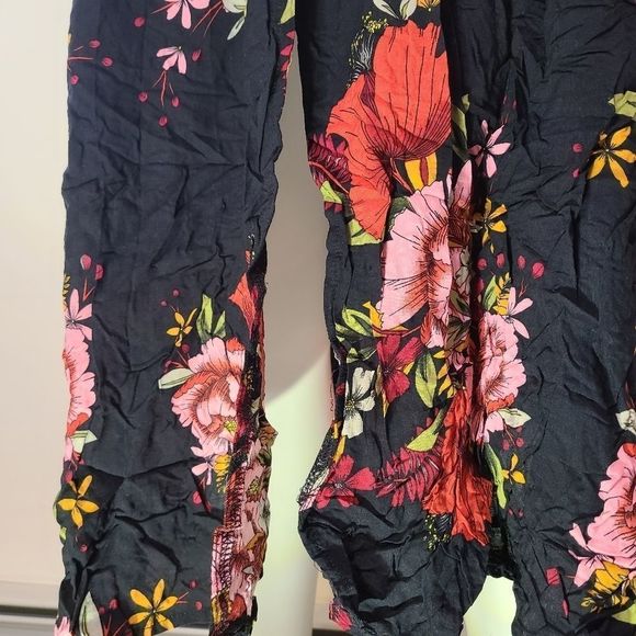 Kormei Dress - Picture 11 of 14